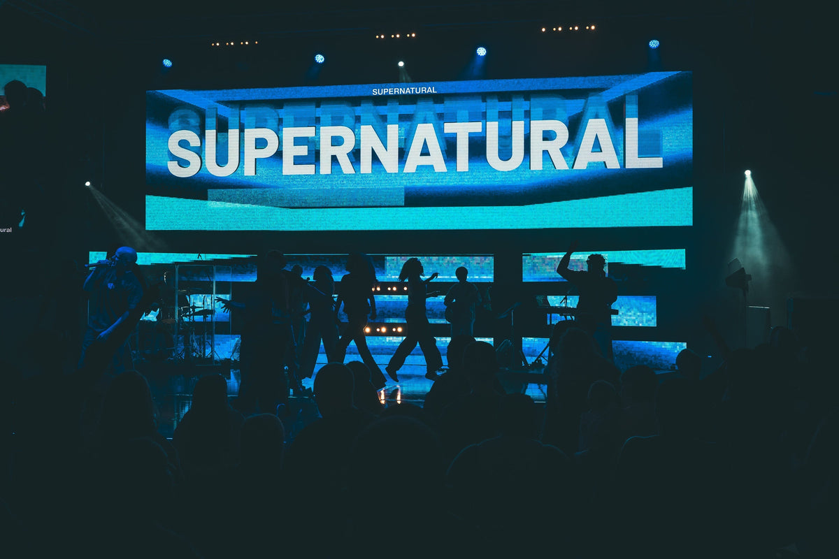 How to Set Up Visual Loops for Worship Services - Talesoft Digital